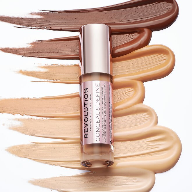 Makeup Revolution Conceal & Define Foundation - F8